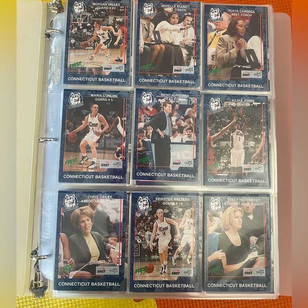 Vintage UCONN Women’s Basketball Collectable Trading Cards